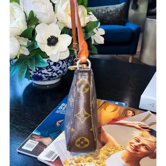 LOUIS VUITTON Pochette Accessoires Brown LV Logo Monogram Canvas Shoulder Bag - Picture 7 of 12